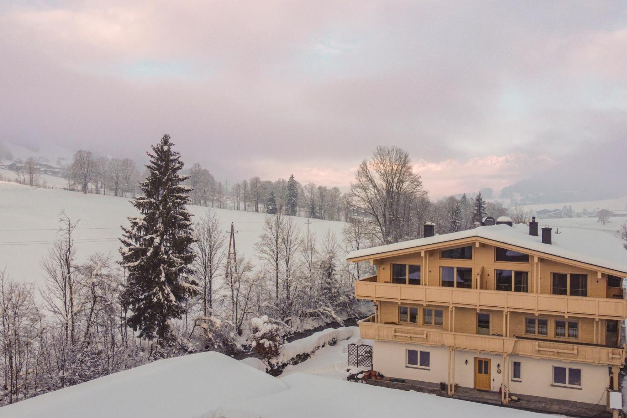 Alte Bildhauerei Leilighet Aurach bei Kitzbuehel Eksteriør bilde