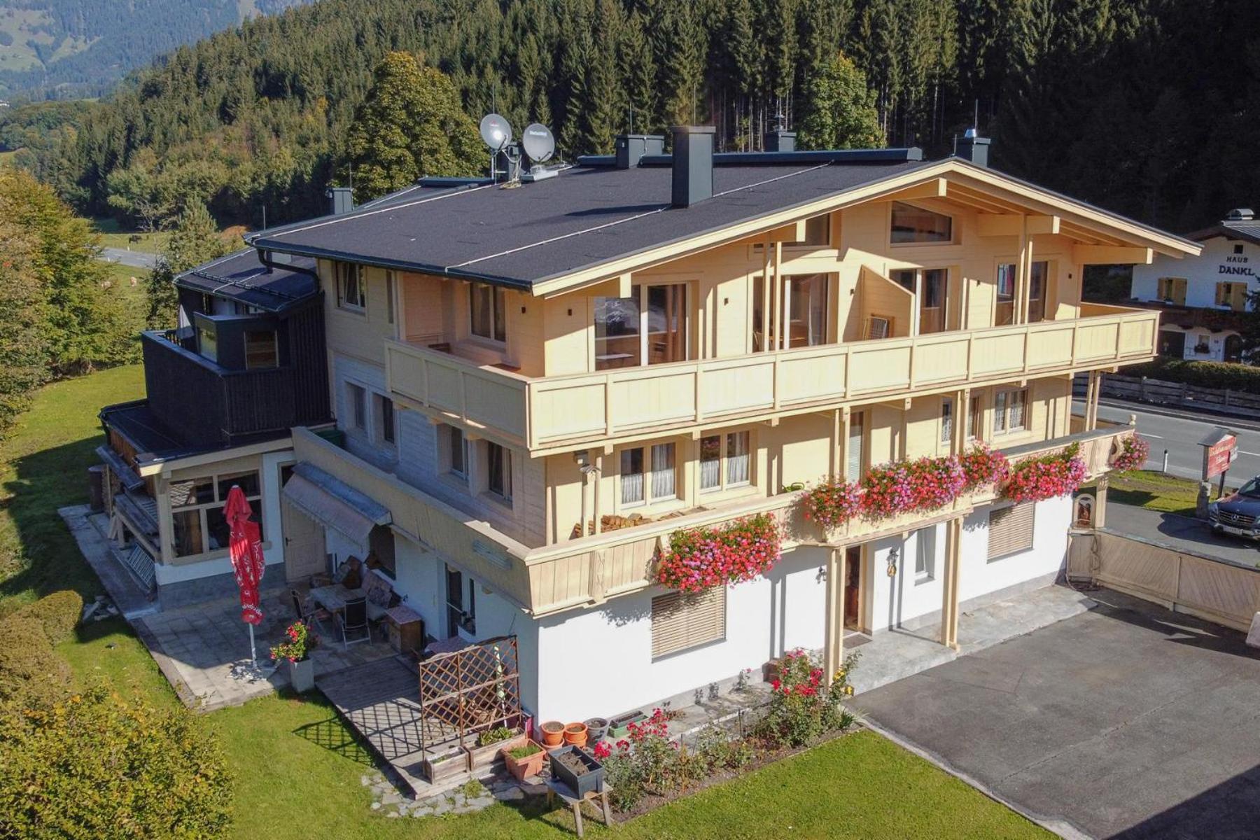 Alte Bildhauerei Leilighet Aurach bei Kitzbuehel Eksteriør bilde